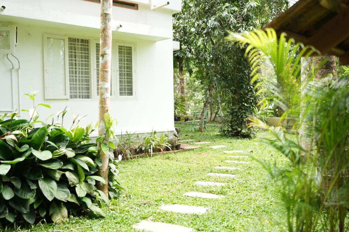 Pool Villa - The Humming Trees, Pala Lālam Exterior foto